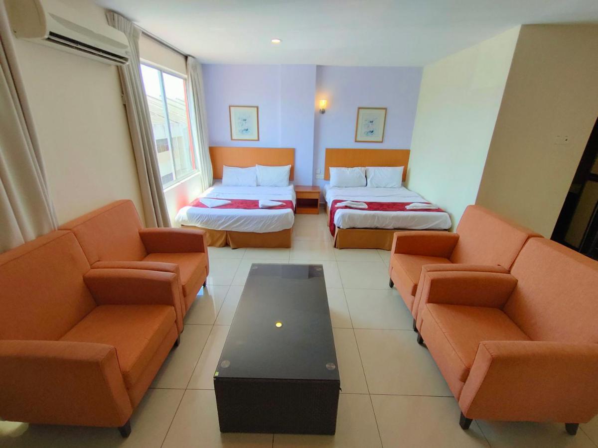 Mrc Hotel Melaka Raya מראה חיצוני תמונה