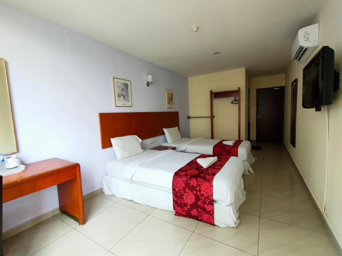 Mrc Hotel Melaka Raya מראה חיצוני תמונה