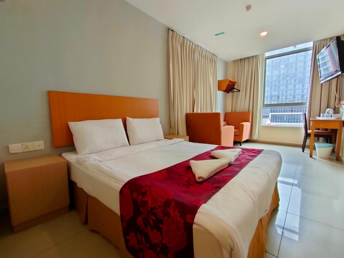 Mrc Hotel Melaka Raya מראה חיצוני תמונה
