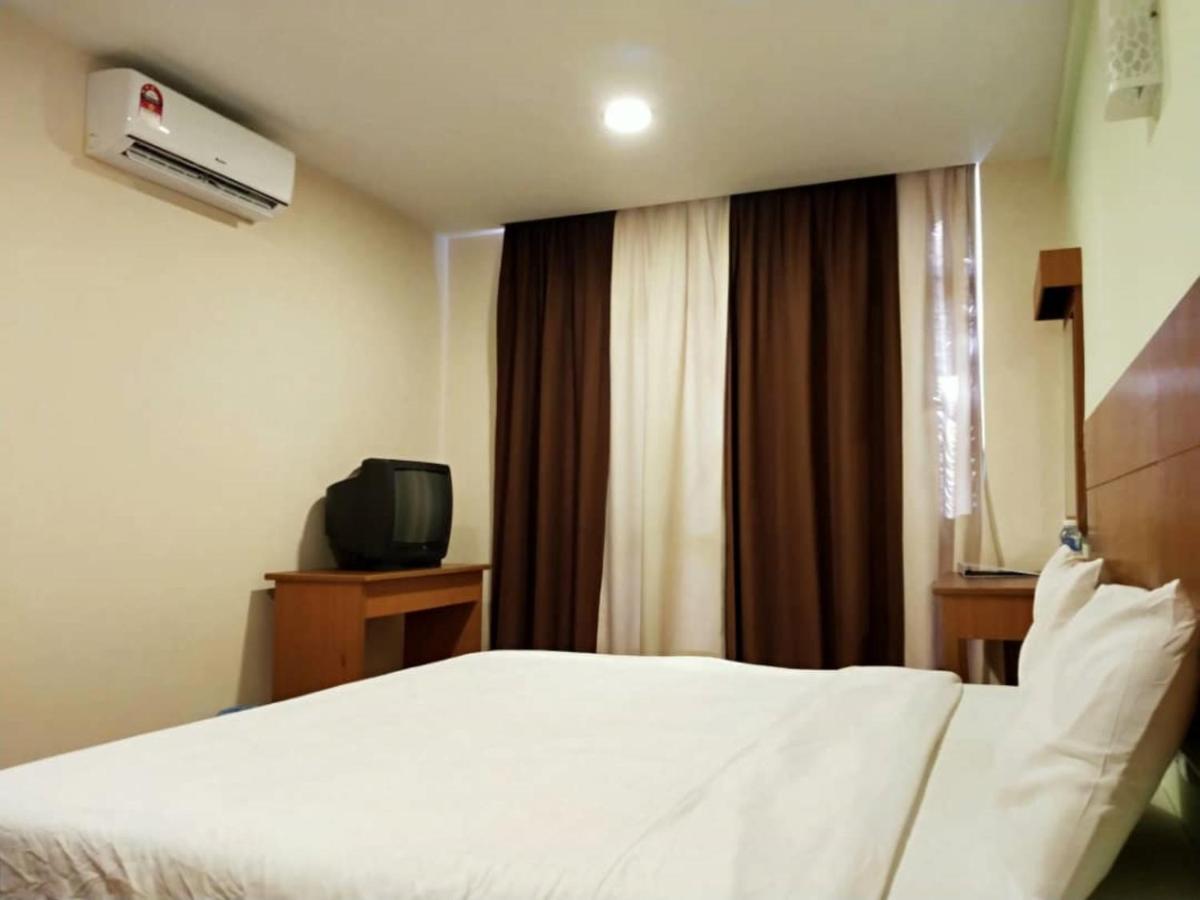 Mrc Hotel Melaka Raya מראה חיצוני תמונה