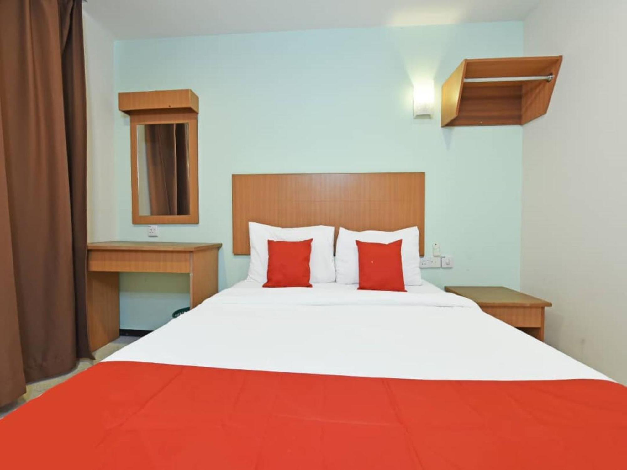 Mrc Hotel Melaka Raya מראה חיצוני תמונה