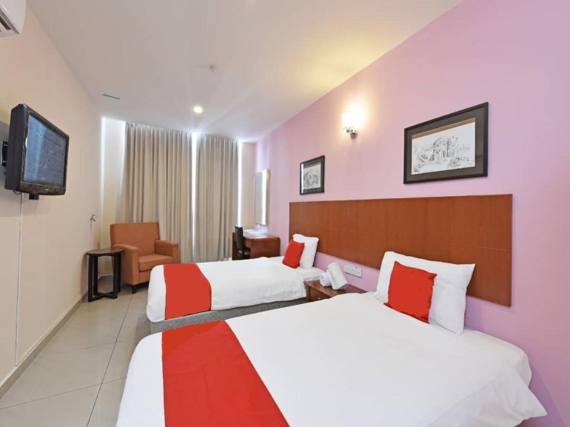 Mrc Hotel Melaka Raya מראה חיצוני תמונה